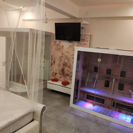 Love hotel Mila Prive Sauna & Wellness