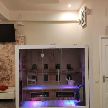 Love hotel Mila Prive Sauna & Wellness